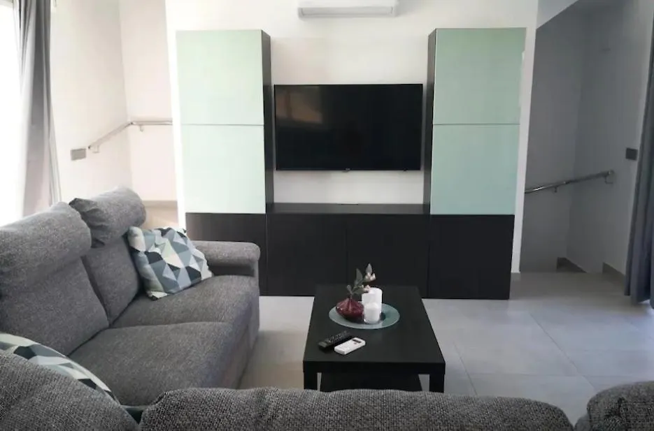 Idaira Suites Adosado Con Piscina A Estrenar-Wifi Palm-mar Ferienhaus